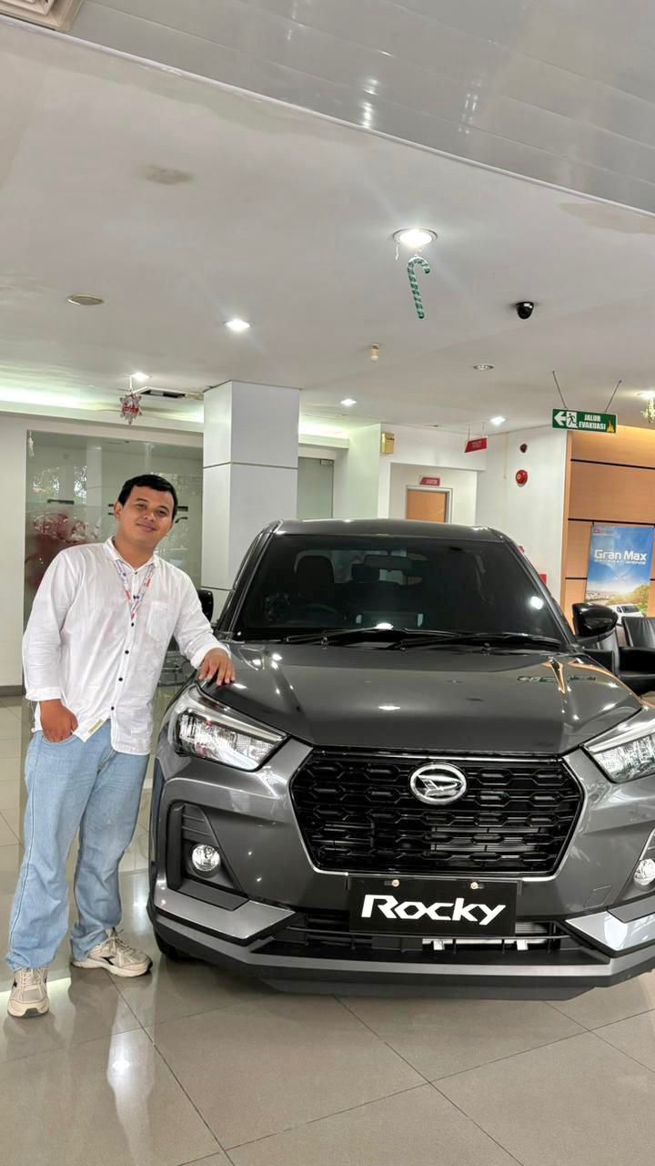 Sales Executive Daihatsu Tangerang